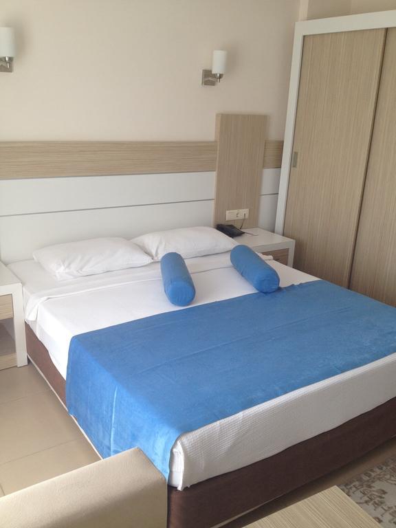Grand Akca Hotel 게지파사 외부 사진