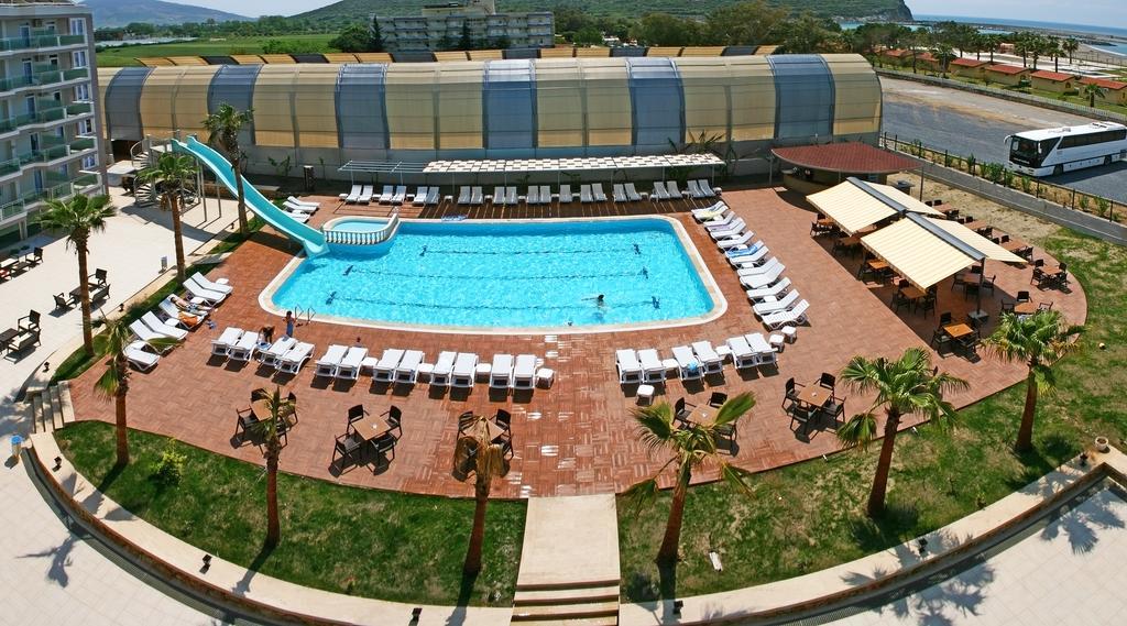 Grand Akca Hotel 게지파사 외부 사진