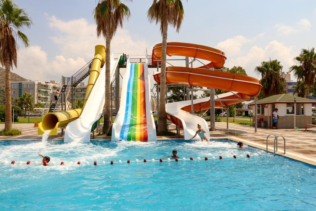Grand Akca Hotel 게지파사 외부 사진