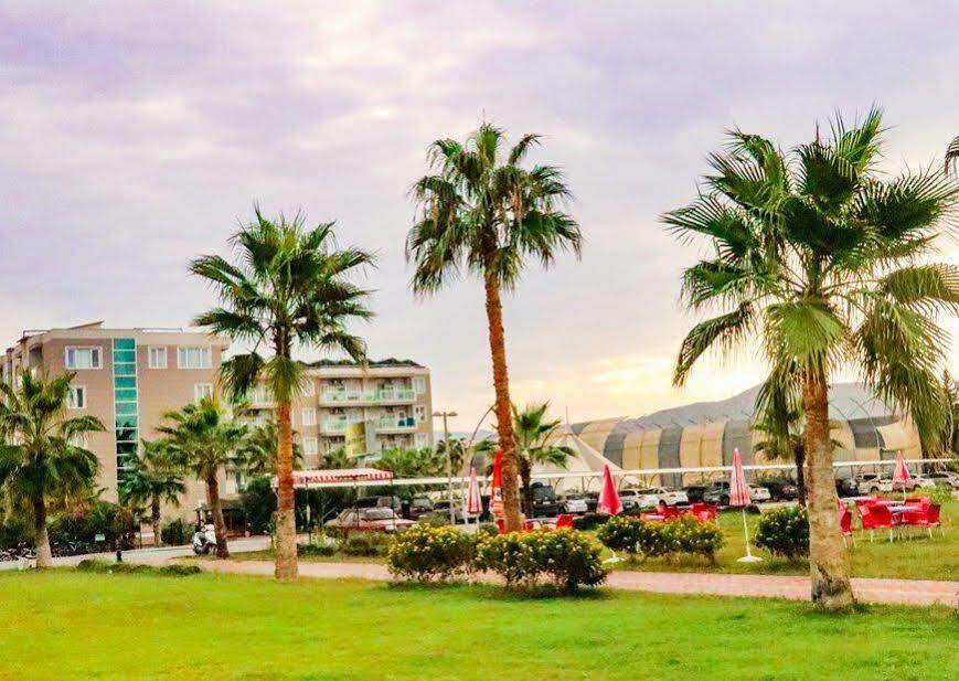 Grand Akca Hotel 게지파사 외부 사진