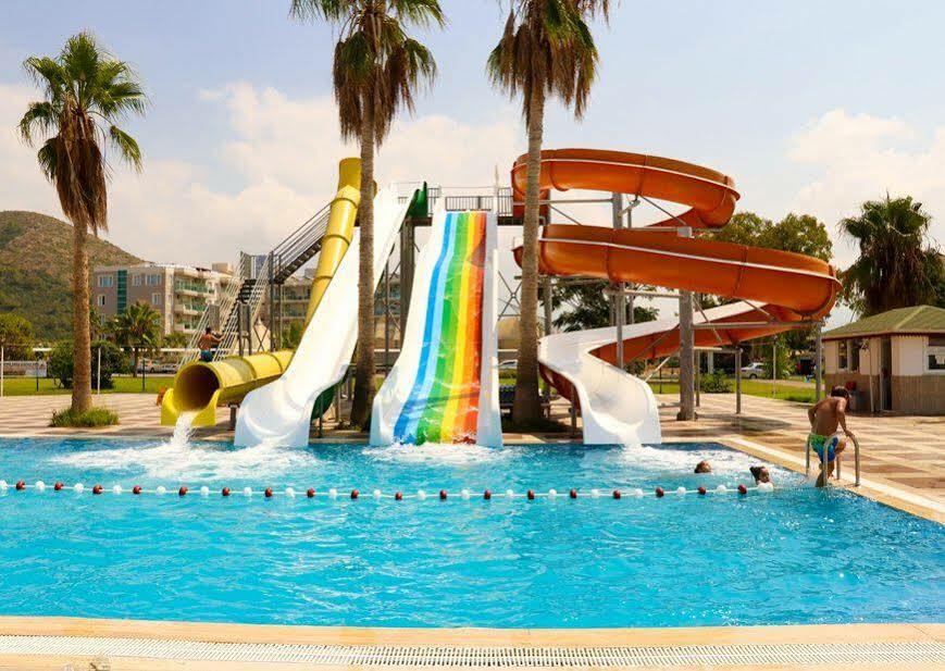 Grand Akca Hotel 게지파사 외부 사진
